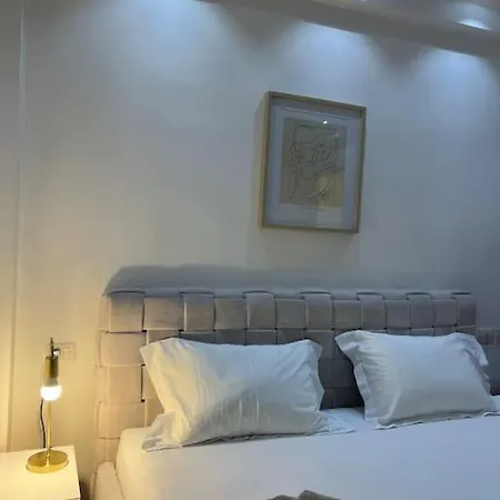 Apartamento Rizz 2 *